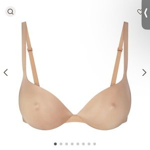 Skims ultimate nipple bra Nwt clay 32D Kim kardashian